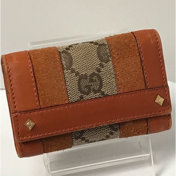 GUCCI Signature 6-Key Holder Card Case ๐งก๐ฅ - Picture 3 of 17